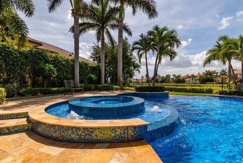 Pool-Cleaning-Services-Loxahatchee-FL
